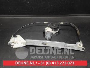 Mitsubishi Colt Ruitmechaniek 4Deurs rechts-achter O709807 foto 2
