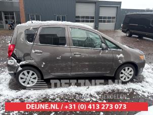 Mitsubishi Colt Tür 4-türig rechts hinten O709804 foto 3