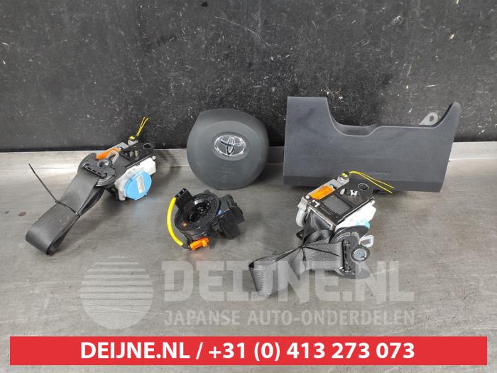 Toyota Yaris Airbag set O709630