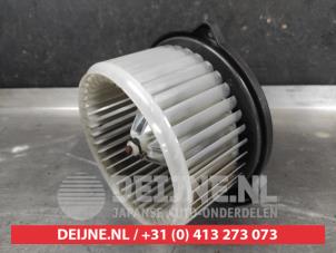Toyota Corolla Heating and ventilation fan motor O709721 photo 2
