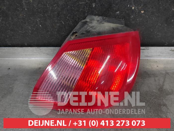 Mitsubishi Colt Rücklicht rechts O709884