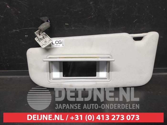 Nissan Qashqai Sonnenblende O709912