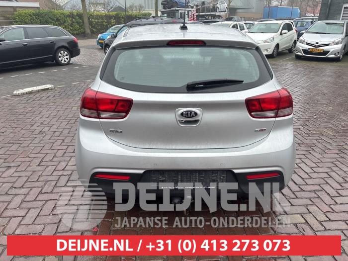 Kia Rio Tailgate O709932