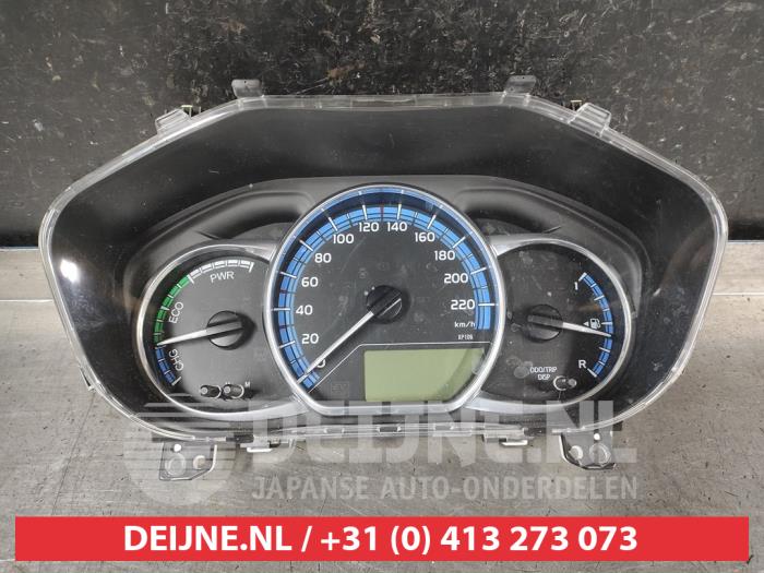 Toyota Yaris Tacho - Kombiinstrument KM O709973