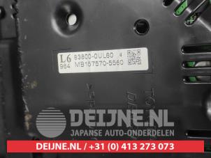 Toyota Yaris Tacho - Kombiinstrument KM O709973 foto 3