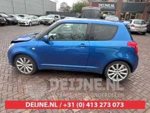 Suzuki Swift Tür 2-türig links O710056 foto 3