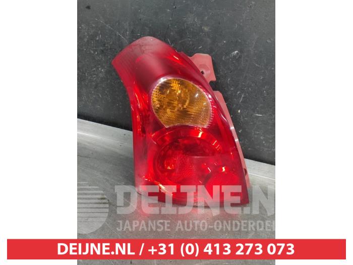 Suzuki Swift Rücklicht links O710061