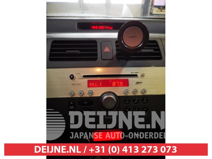 Suzuki Swift Radio O710072