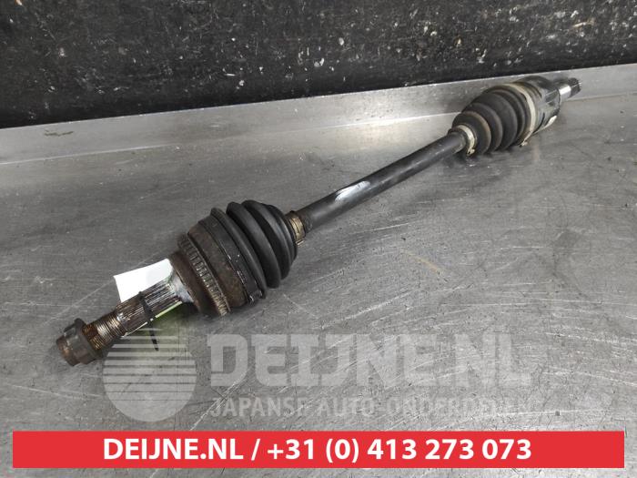 Toyota Yaris Antriebswelle links vorne O710175