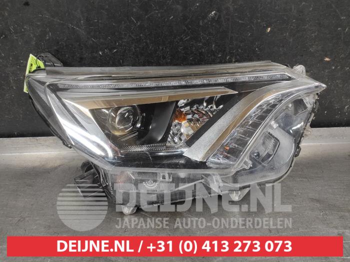 Toyota Rav-4 Scheinwerfer rechts O710194