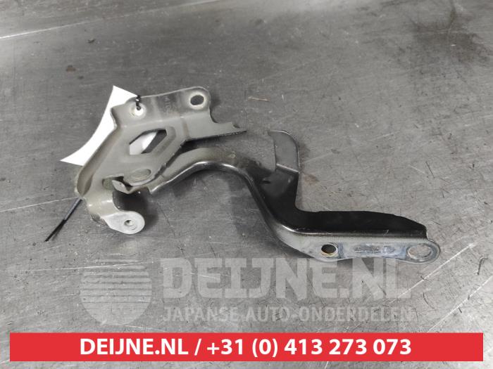 Toyota Rav-4 Motorhaube Scharnier O710221