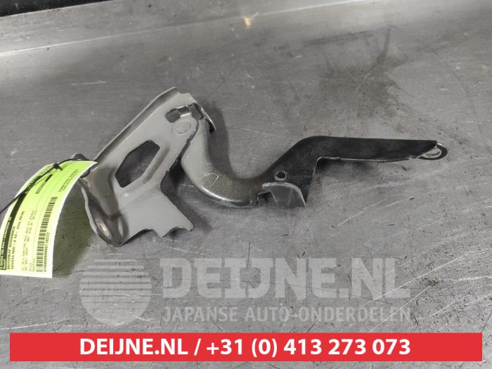 Toyota Rav-4 Motorhaube Scharnier O710222