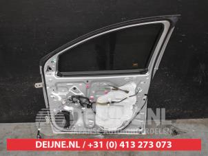 Toyota Yaris Tür 4-türig rechts vorne O710217 photo 2