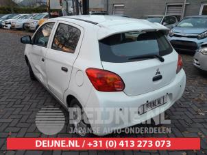 Mitsubishi Space Star Rücklicht links O710358 foto 3