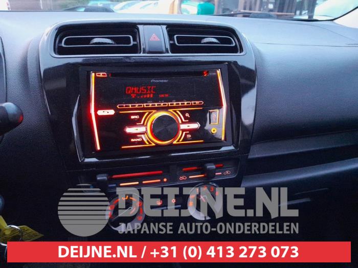 Mitsubishi Space Star Kachel Bedieningspaneel O710374