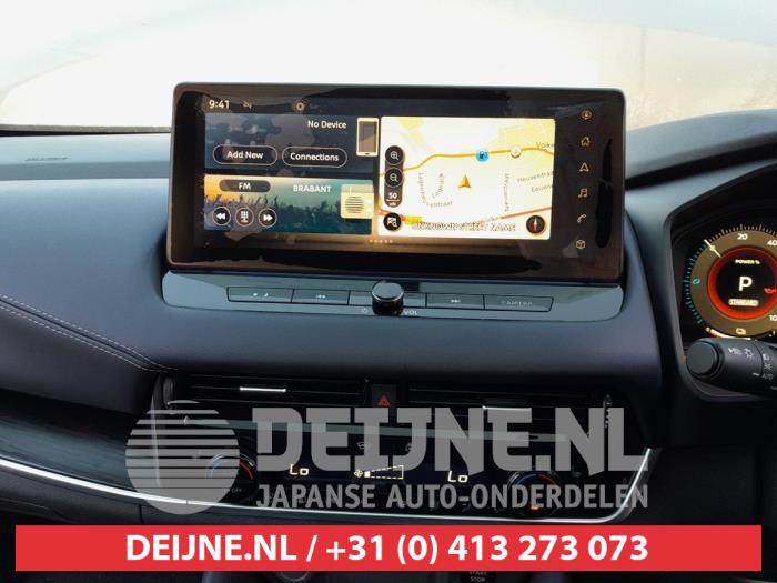 Nissan Qashqai Displays Multi Media Anzeige O710381