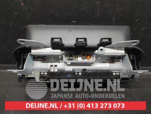 Nissan Qashqai Displays Multi Media Anzeige O710381 foto 3