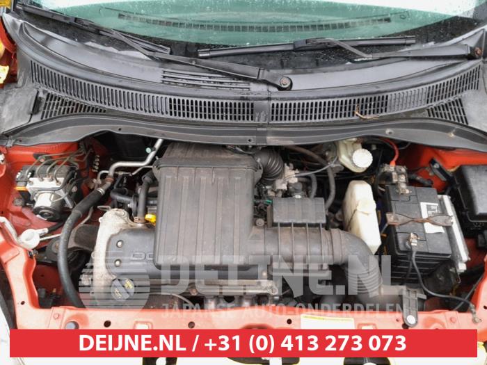 Suzuki Swift Engine O710406