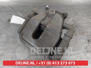 Suzuki Swift Remklauw (Tang) rechts-voor O710501 foto 2