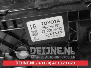 Toyota Prius Plus Heater control panel O710620 photo 3