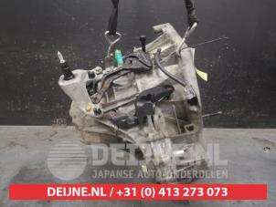 Nissan Qashqai Versnellingsbak O710712 foto 3