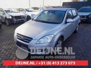 Kia Ceed Headlight, left O710676 photo 3