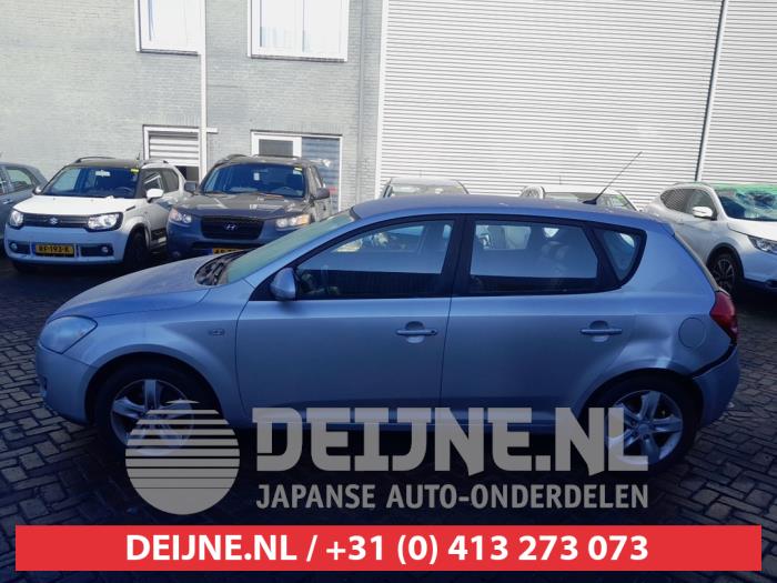 Kia Ceed Rear door 4-door, left O710687