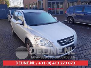 Kia Ceed Kotflügel rechts vorne O710707 foto 2