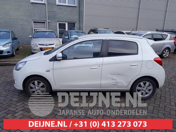 Mitsubishi Space Star Türscheibe 4-türig links hinten O710764