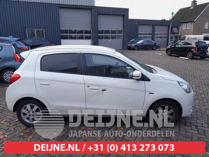 Mitsubishi Space Star Türscheibe 4-türig rechts vorne O710777