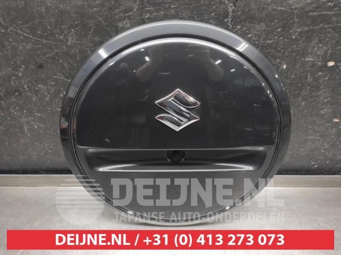 Suzuki Jimny Wheel cover O9990009829