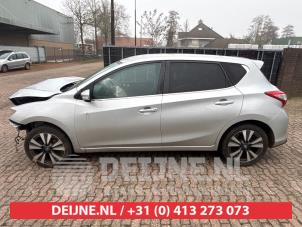 Nissan Pulsar Scherm links-voor O710799 foto 2