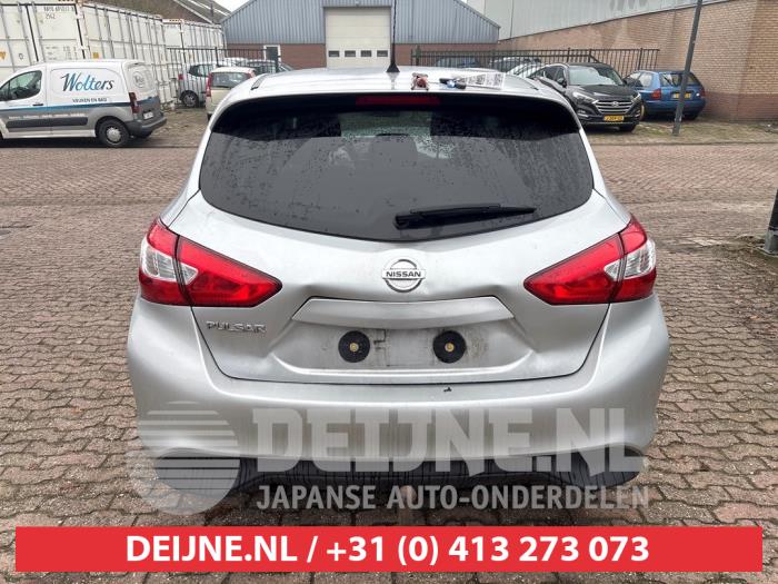 Nissan Pulsar Towbar O710837