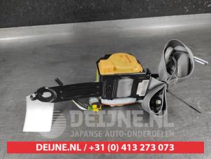 Honda Insight Veiligheidsgordel rechts-voor O710882 foto 2