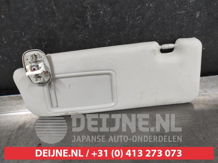 Toyota Prius Sun visor O710944