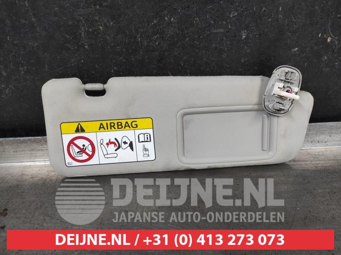 Toyota Prius Sun visor O710945
