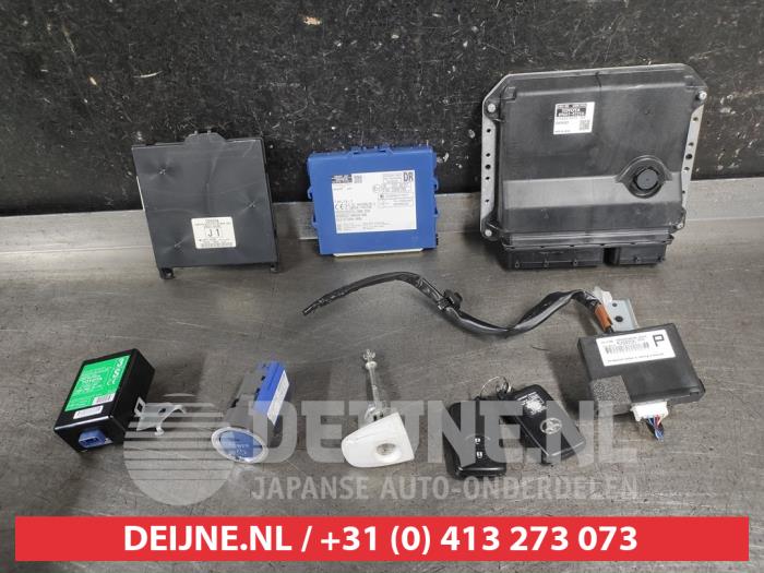 Toyota Prius Slotenset Cilinder (compleet) O710949
