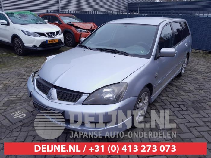 Mitsubishi Lancer Kotflügel links vorne O710968