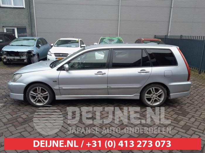 Mitsubishi Lancer Tür 4-türig links vorne O710971