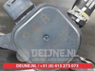 Toyota Yaris Zusätzliche Wasserpumpe O711167 foto 2