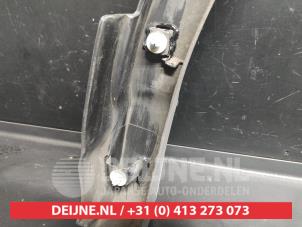 Nissan Qashqai Schmutzfänger Leiste O711212 foto 3