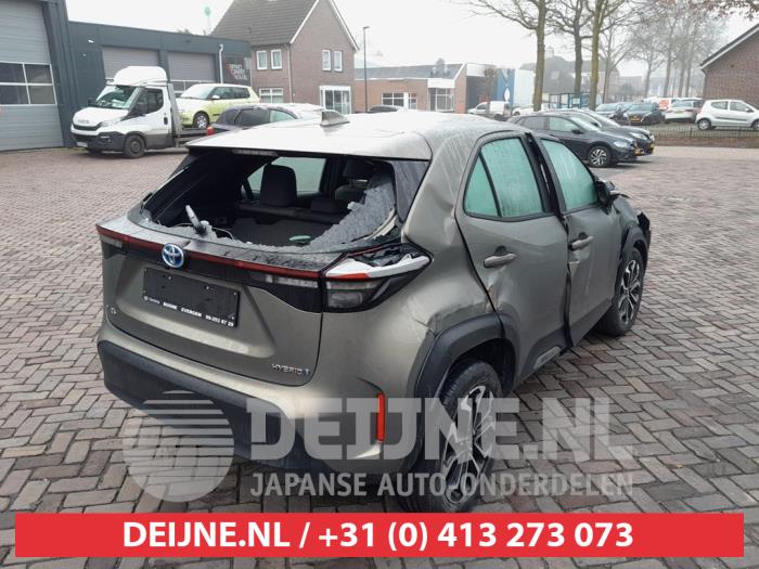 Toyota Yaris Cross Heckklappenreflektor rechts O711386