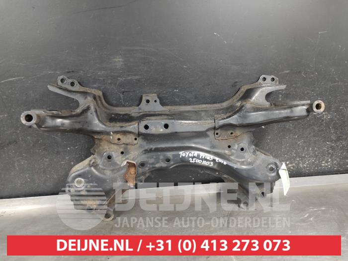 Toyota Prius Subframe O711400