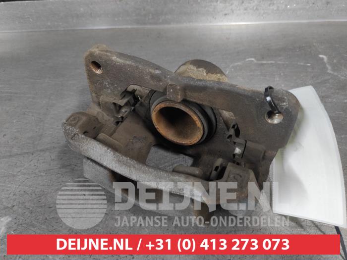 Toyota IQ Bremszange rechts vorne O711424