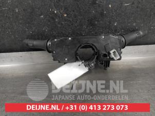 Nissan Juke Steering column stalk O711543 photo 2