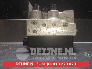 Toyota Prius ABS Pumpe O338412 foto 2
