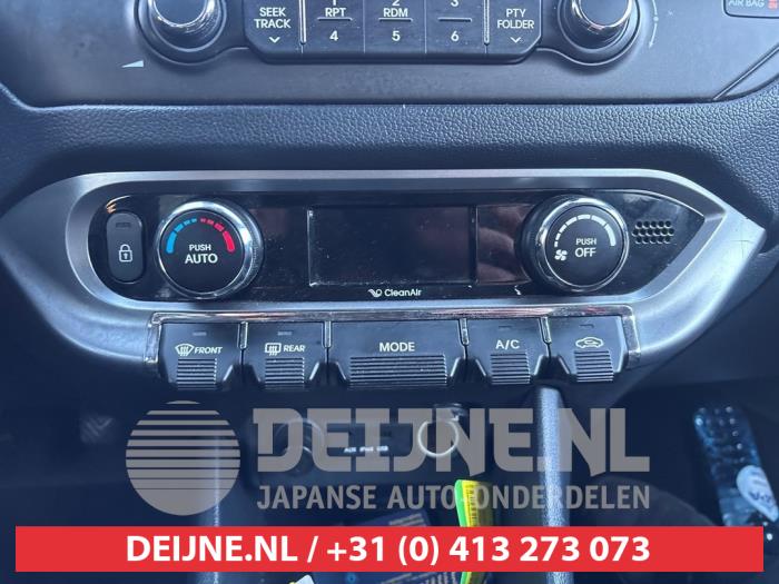 Kia Rio Kachel Bedieningspaneel O711712