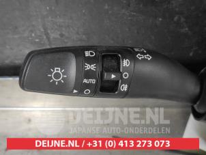 Kia Rio Steering column stalk O711737 photo 2