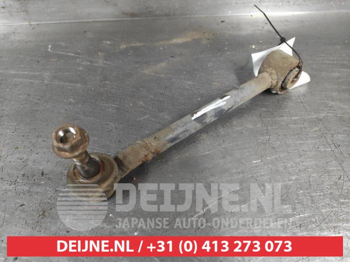 Subaru Forester Draagarm links-achter O711912