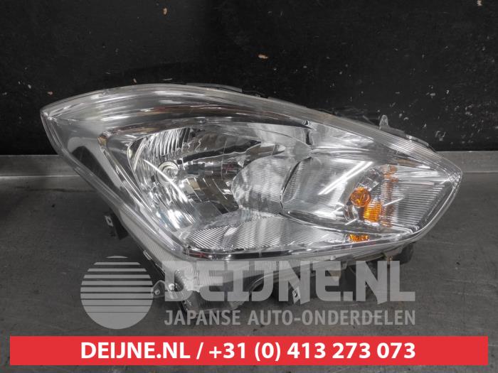 Suzuki Swift Scheinwerfer rechts O711952